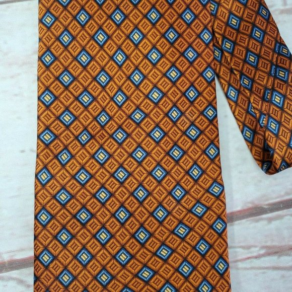 Nautica Brown Blue Geometric Diamonds Pattern 100% Silk Tie M7922 - Picture 8 of 12